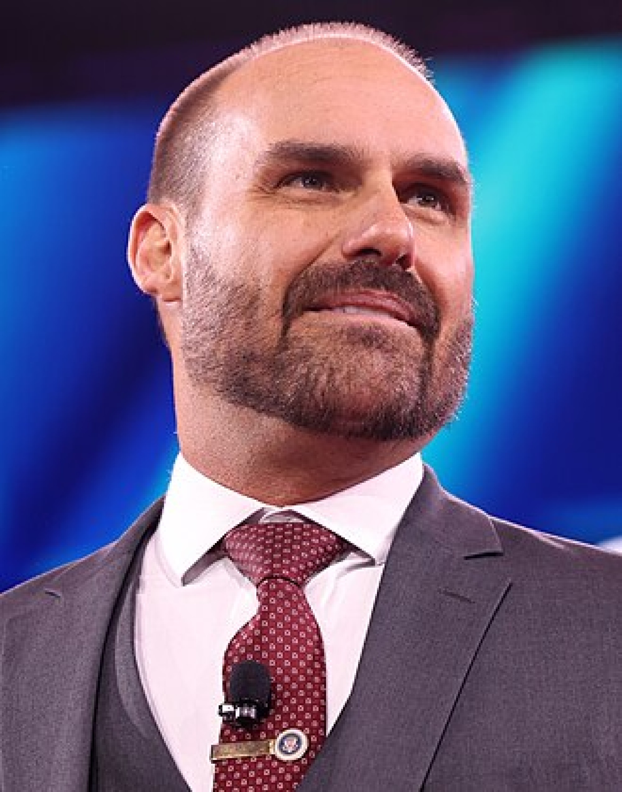 STF forma maioria para condenar Eduardo Bolsonaro por coação