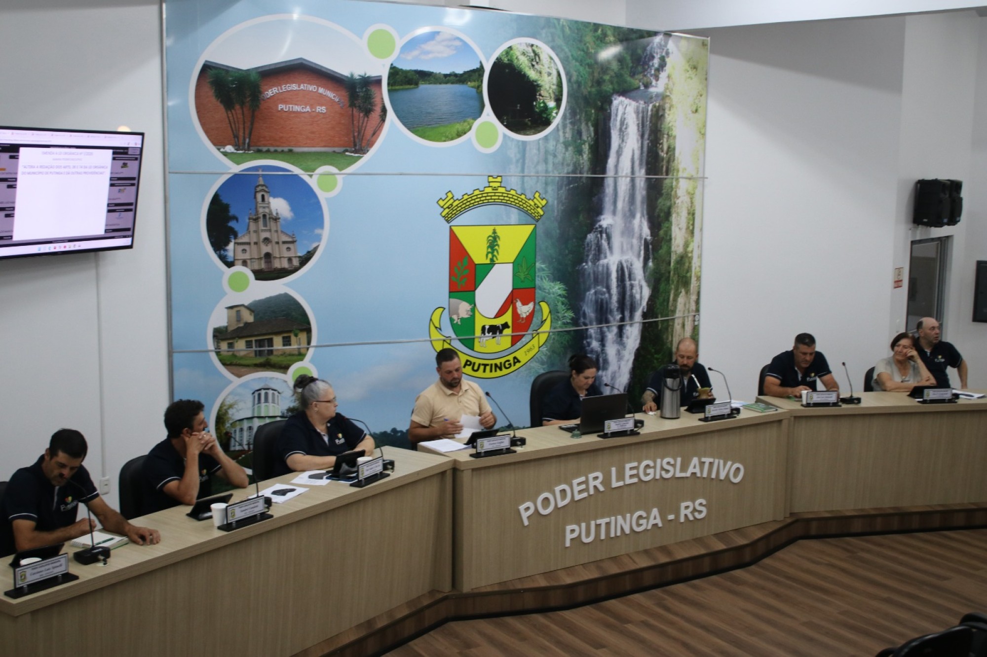 Câmara de Putinga aprova pacote de projetos e baixa para estudo proposta da Educação Integral