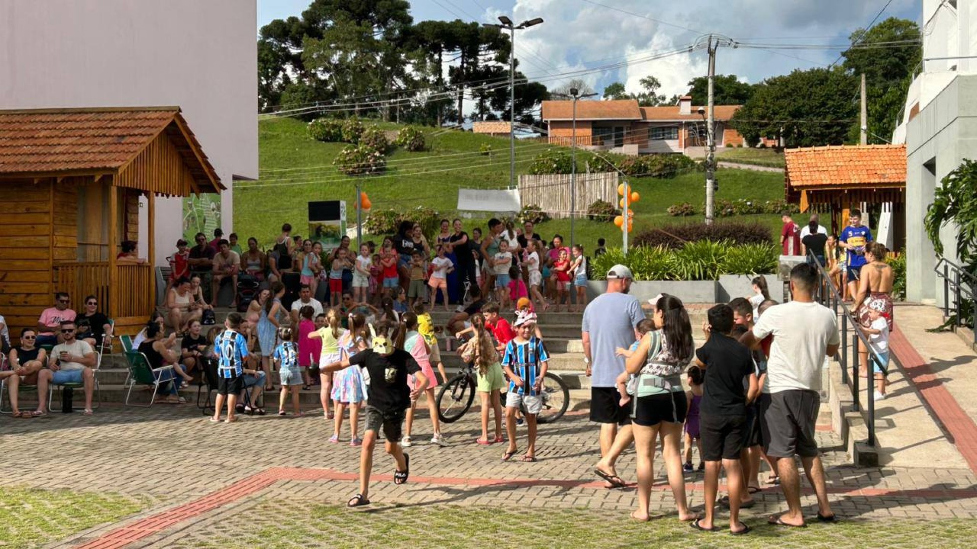 2ª Caça aos Ovos promove integração e diversão para famílias em Arvorezinha