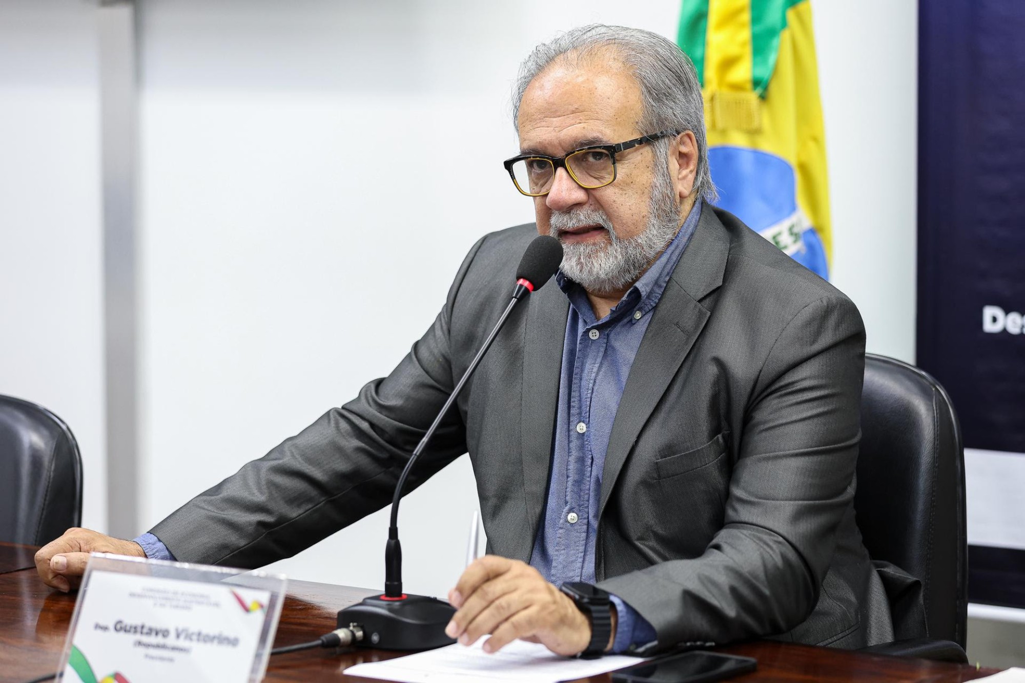 Carteira estudantil digital do RS é proposta pelo Deputado Victorino  