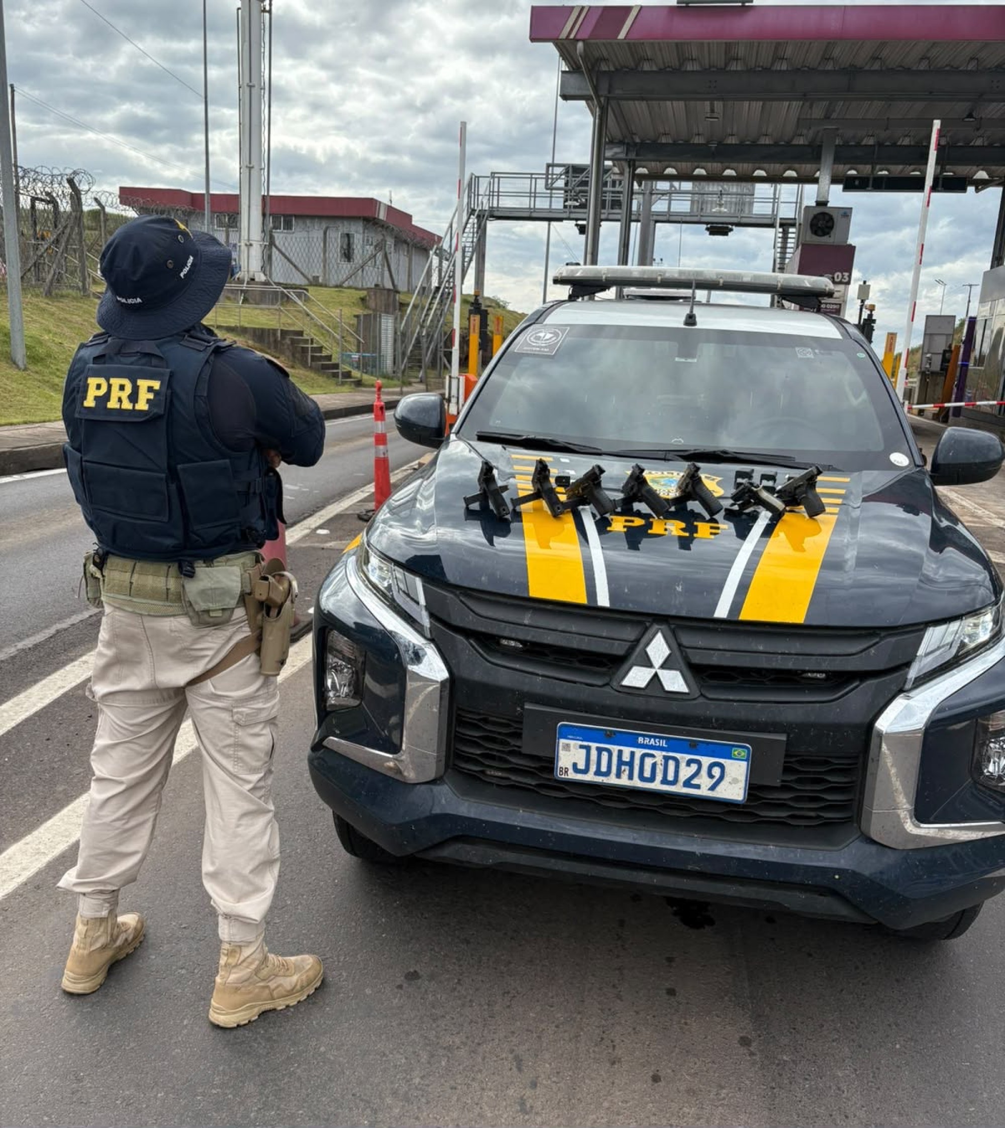 PRF apreende sete pistolas em Fontoura Xavier, na BR-386