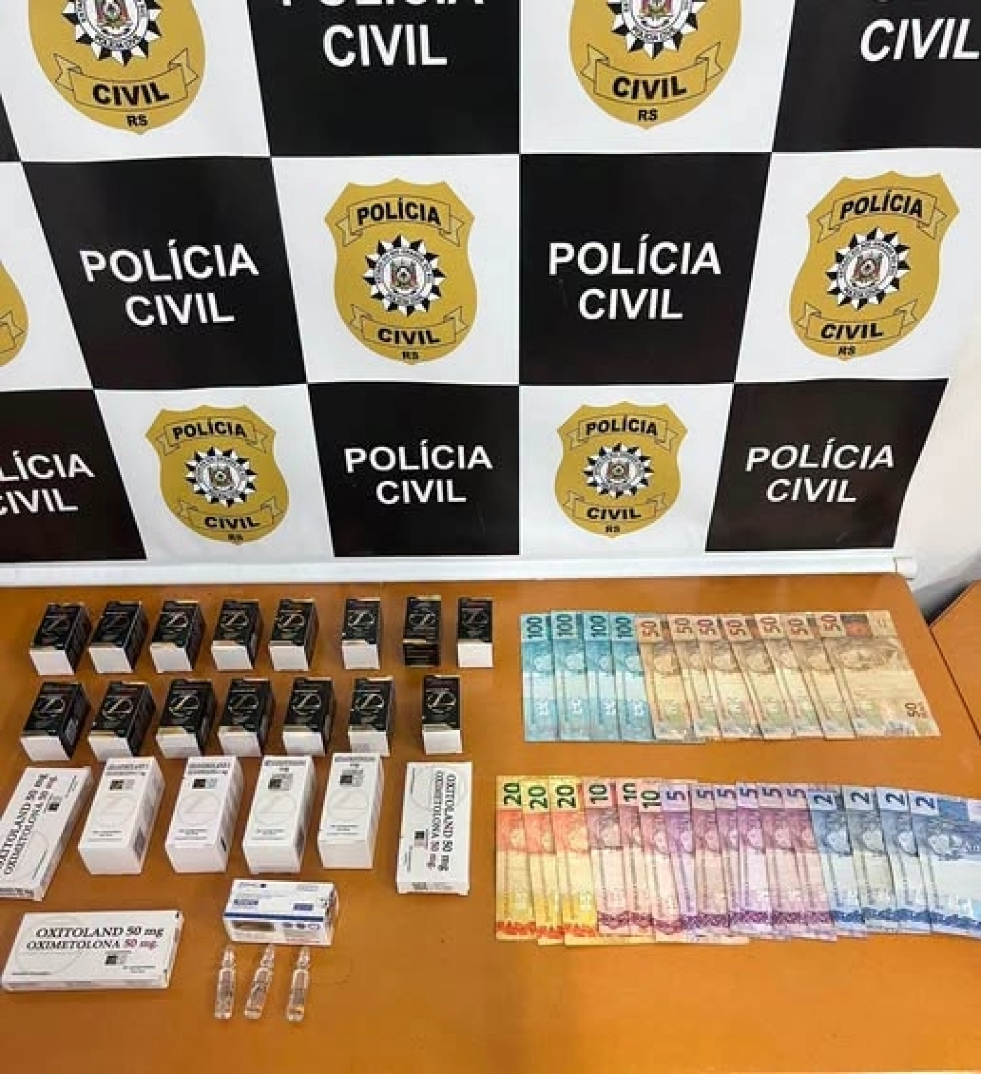 Polícia civil de Carlos Barbosa e Garibaldi prendem em flagrante professor de Educação Física.