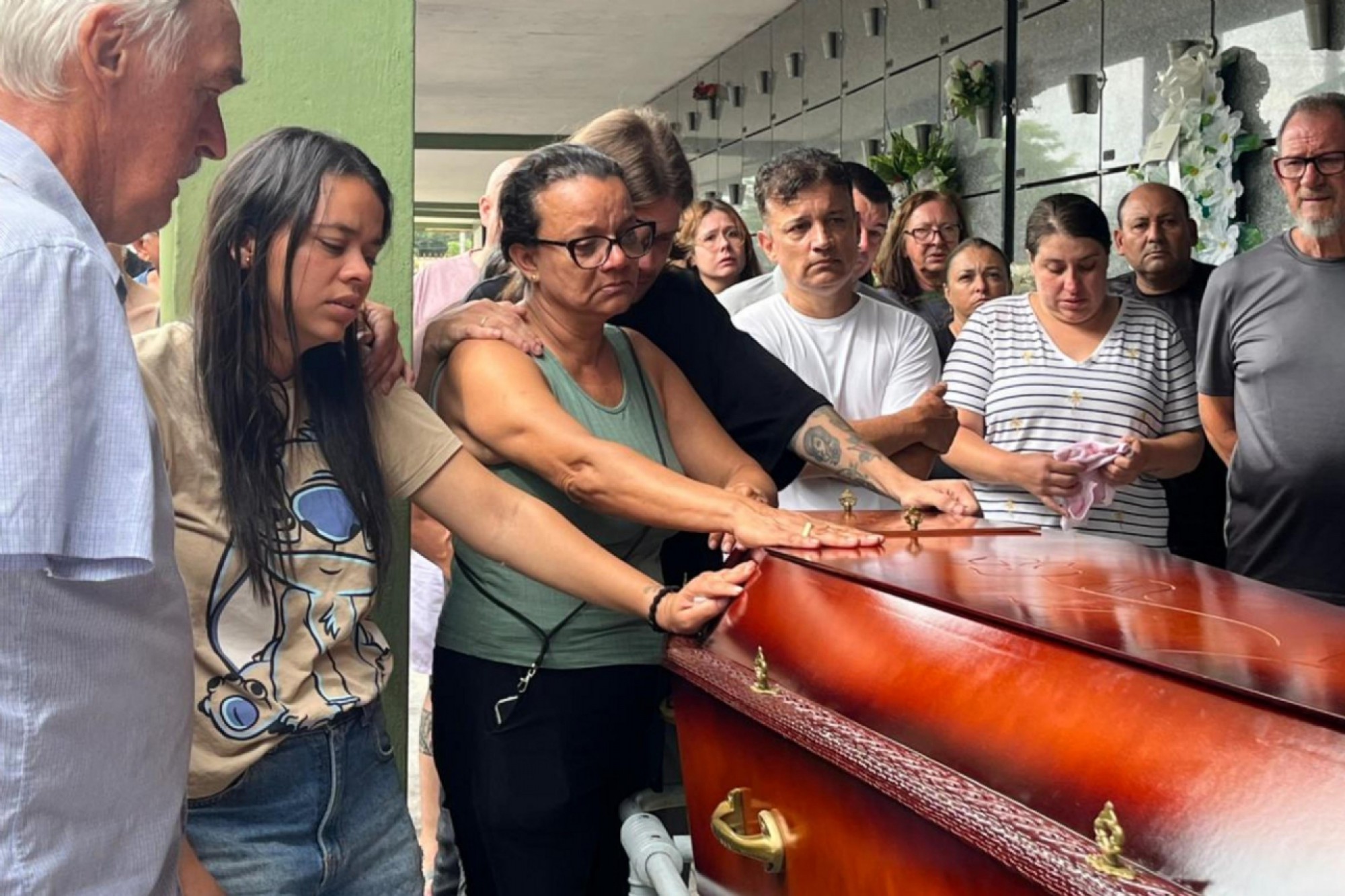 Comoção marca despedida de produtor rural morto em abordagem da BM no interior d